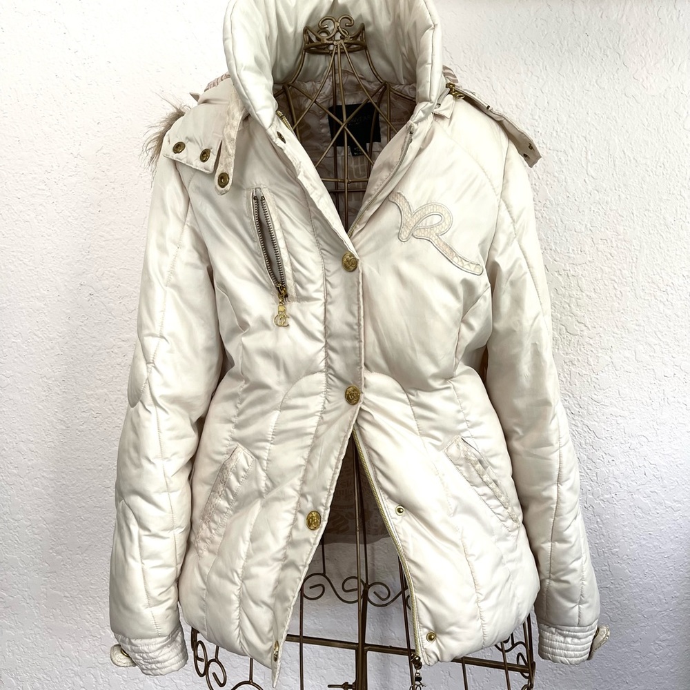 Winter zipper jacket with the hoodie. Woman’s ROCAWEAR , size M.